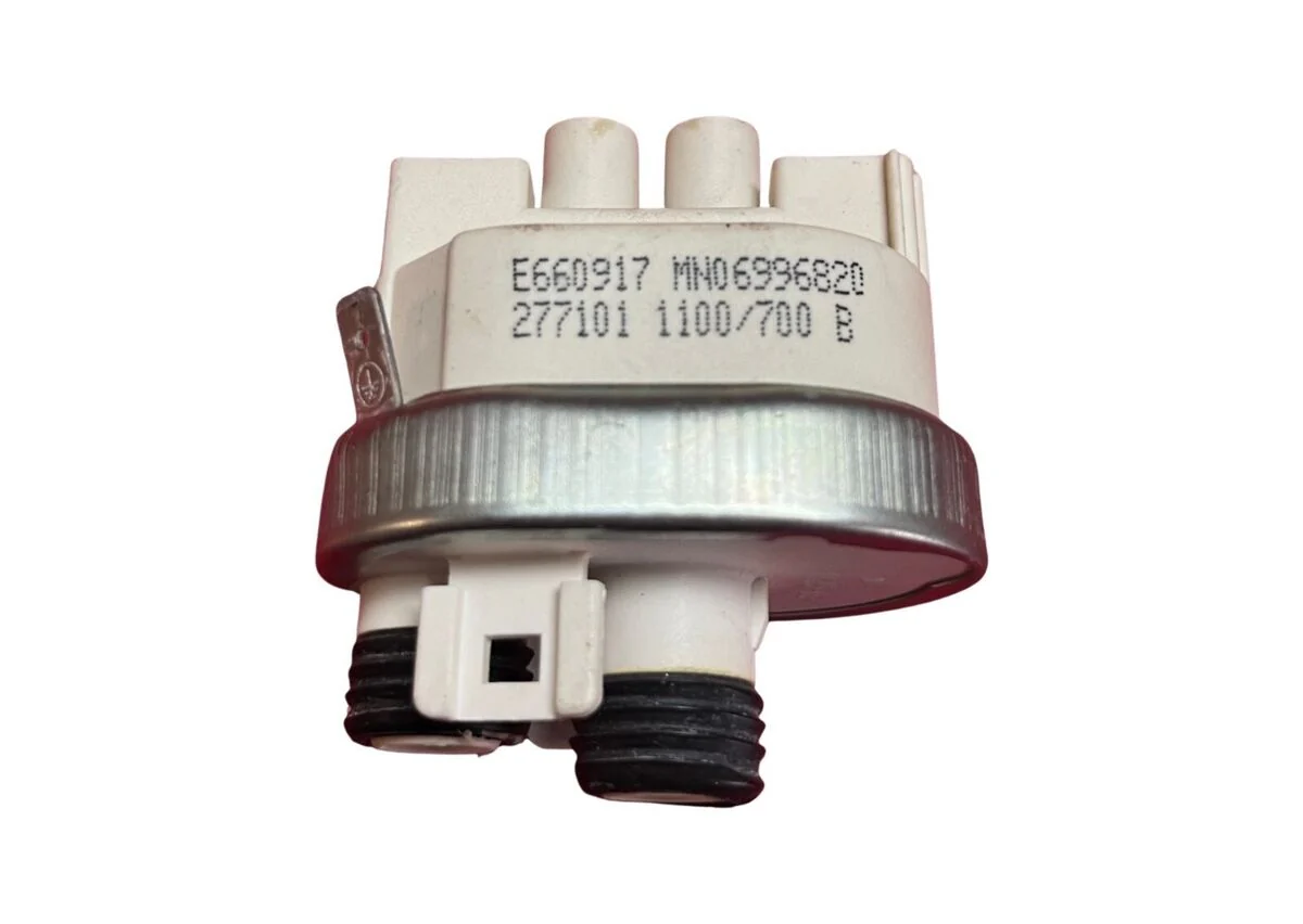 277101 Dishwasher Pressure Switch - Image 2