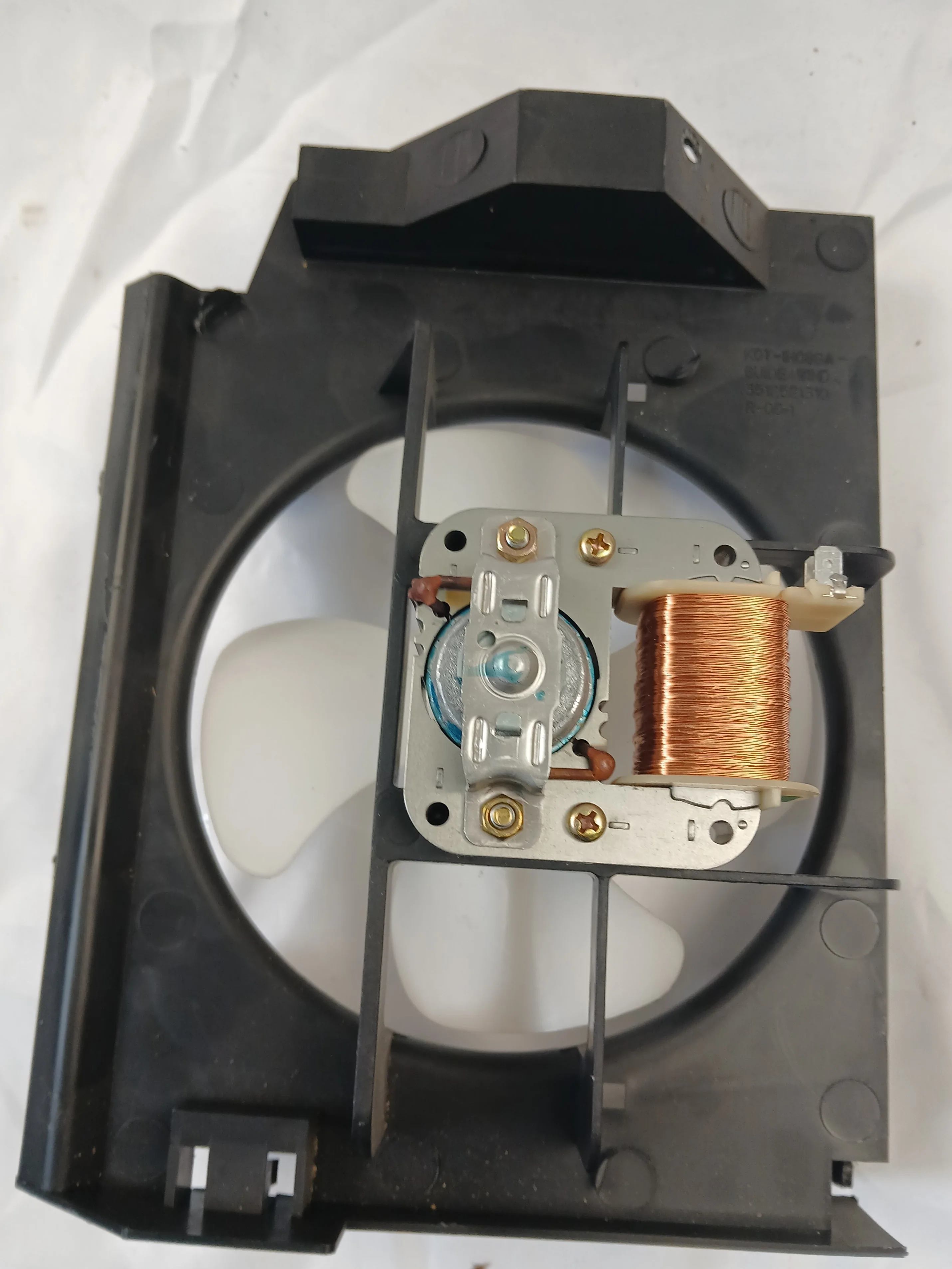 5304441848 Microwave Cooling Motor with Frame - Image 2