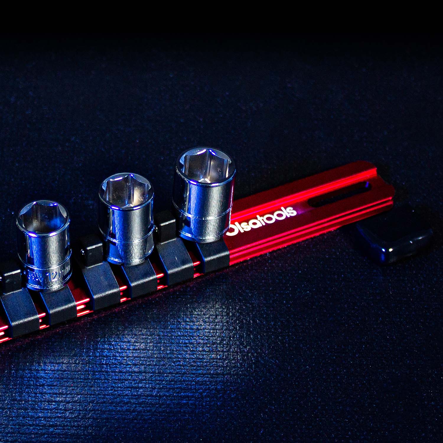 Aluminum Socket Organizer Rails With Rubber End Caps - Image 179