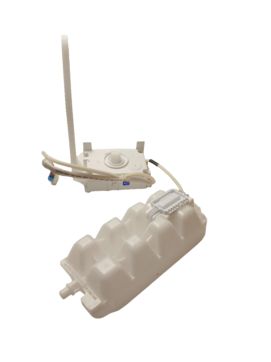 DA97-22162A Refrigerator Ice Assy - Image 5