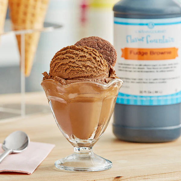 Fudge Brownie Chocolate Flavor Fountain - 4 oz. - 32 oz. - Ice Cream and Beverage Flavors - LorAnn Oils - Canadian Distribution - Ships Free Within Canada on Orders Above CAD $199 - Image 3