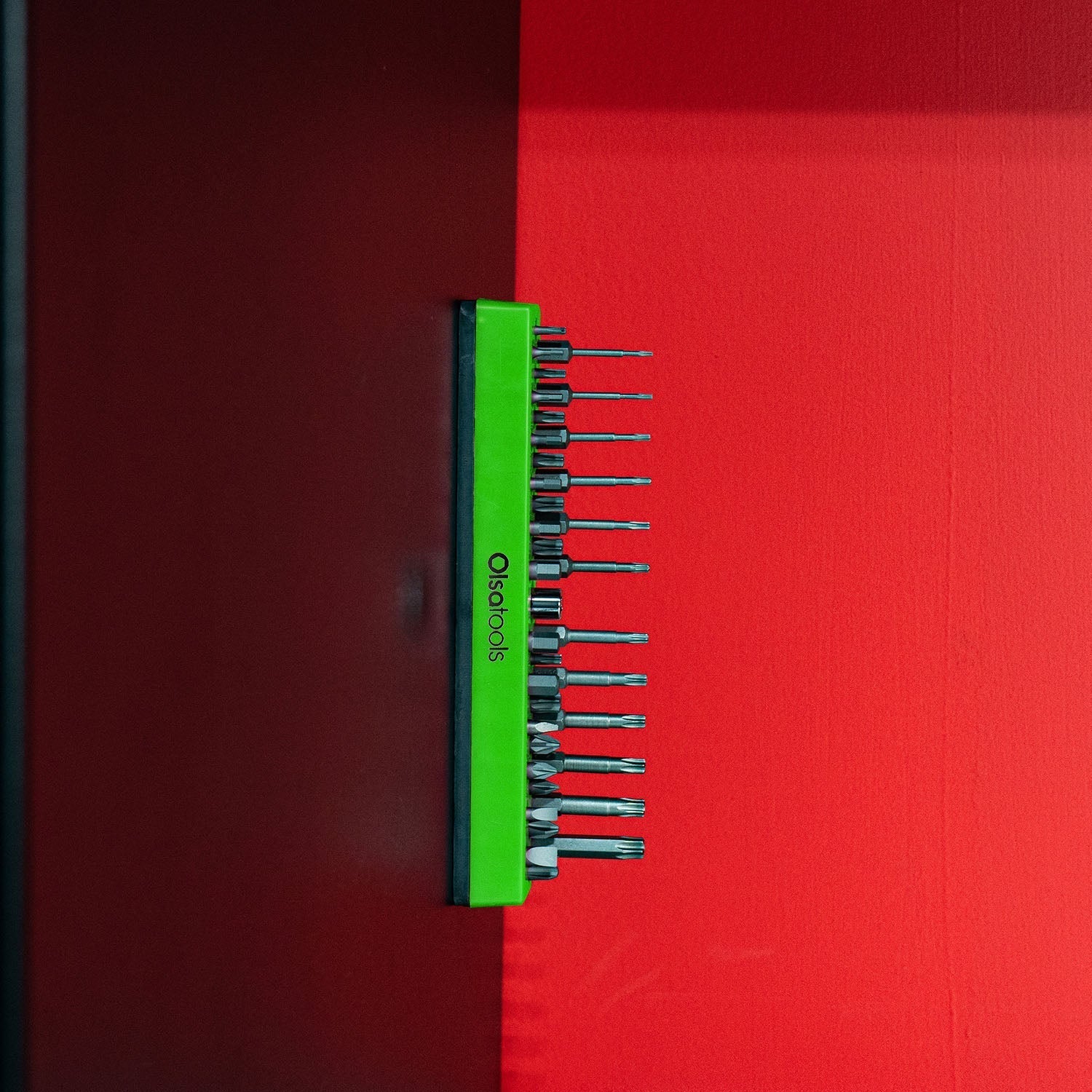 Magnetic Hex 1/4" Bit Organizer - Image 70