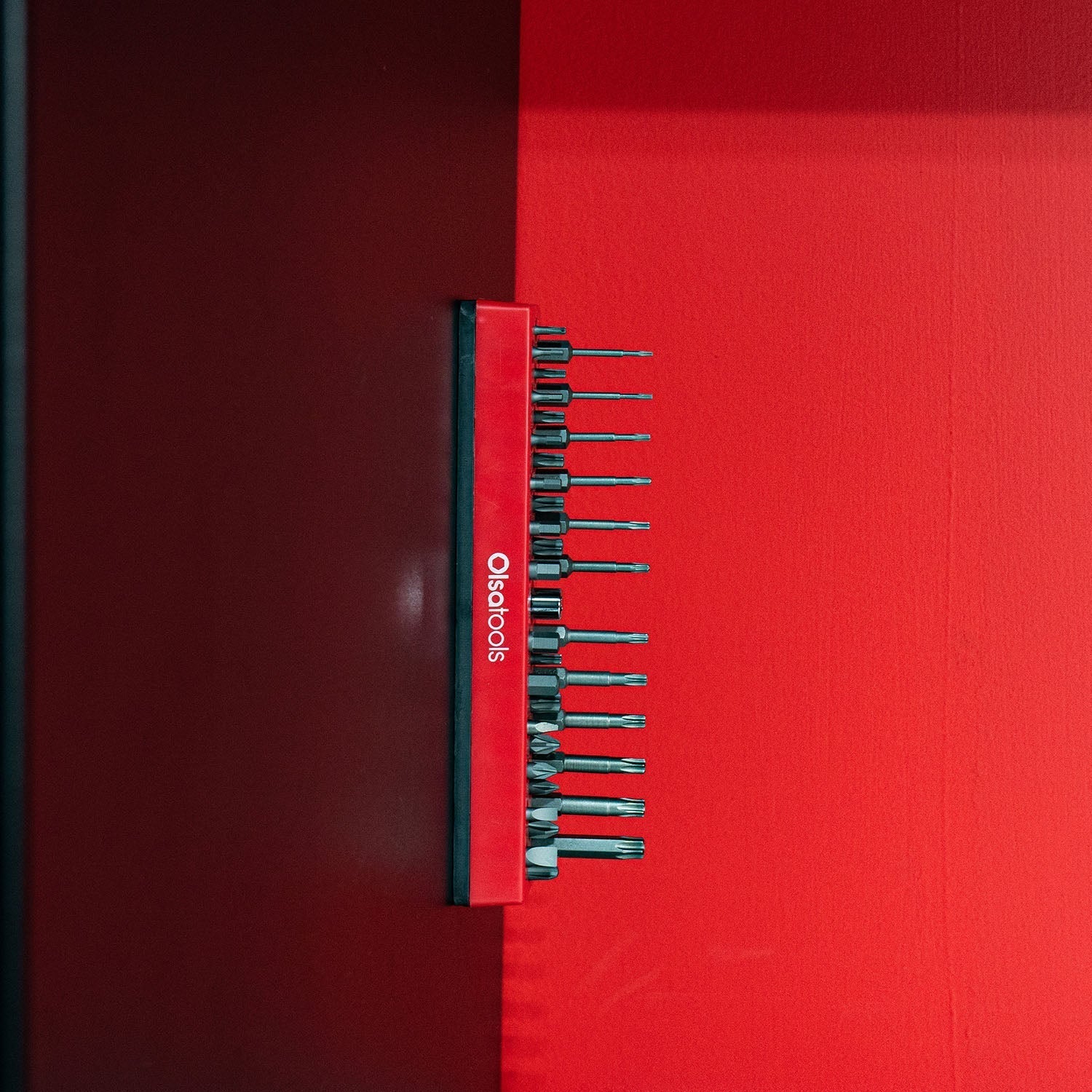 Magnetic Hex 1/4" Bit Organizer - Image 75
