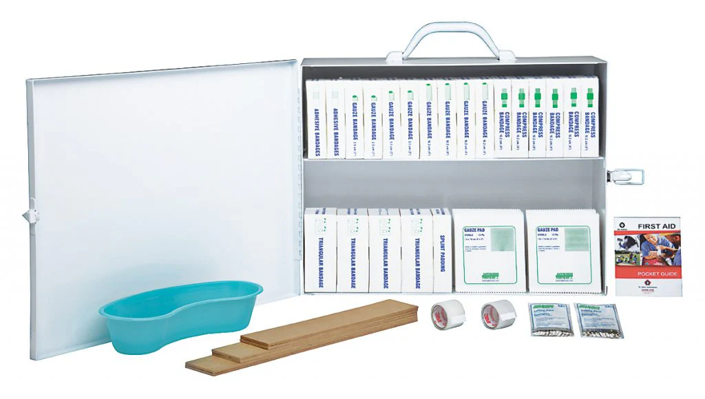 Safe Cross Plastic First Aid Kit, 16 Unit, Ontario #10 Section, #2 Regulations