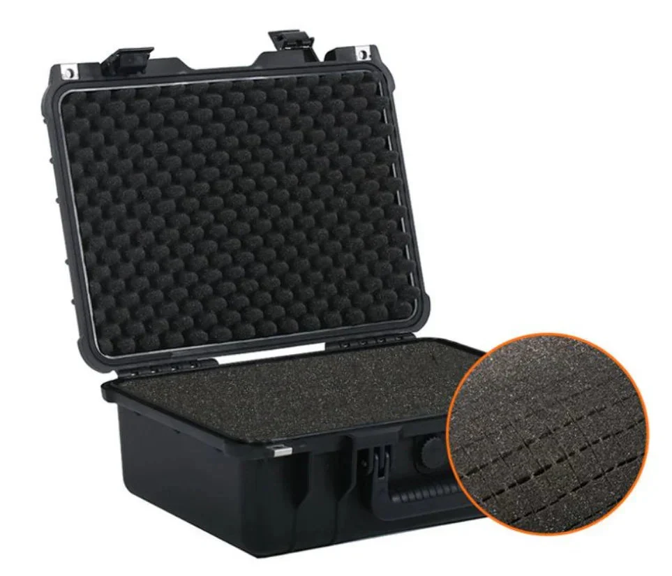 Universal AED Carrying Case, Waterproof, Durable - Image 3
